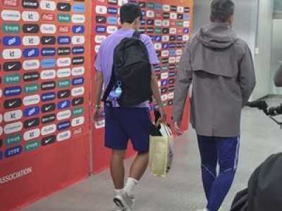 손흥민 김민재 쓴소리에 고개 끄덕