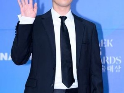 박정민 화사와 러브스토리로 인기 뜨거운데 12월 라이징 배우 1위