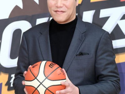 서장훈의 연세대 농구부 동료들이 아는 형님에 등장