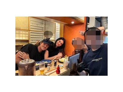 켄달 제너와 제이콥 엘로디 도쿄 데이트 포착