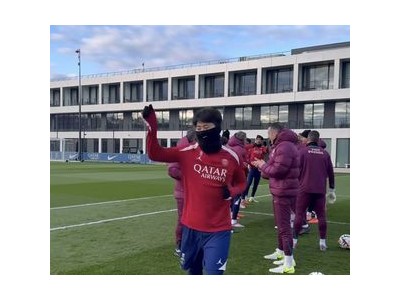 이강인 부상 회복하고 훈련장 복귀 PSG 팬들 기대감 높아져