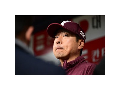 키움 히어로즈 외국인 선수 부족에 고전